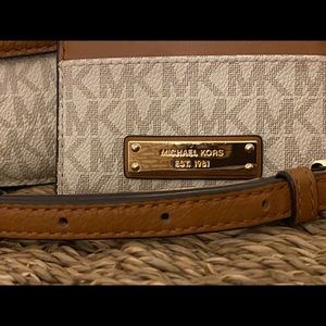 Michael Kors Card Holder